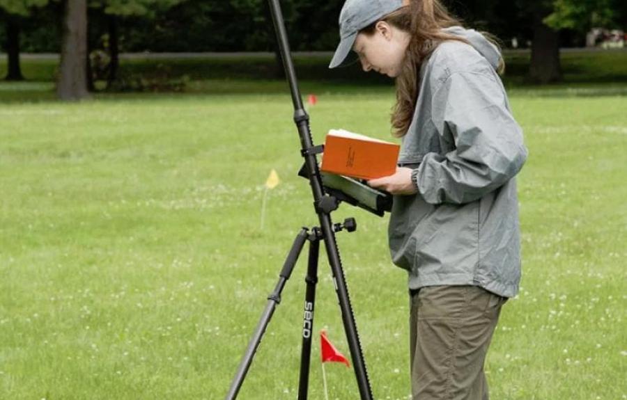 Sam Sanft (Anthropology PhD Student) uses a dGPS to survey at White Springs.